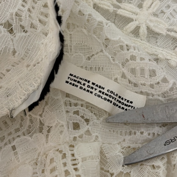 Lace Floral Sheer Bolero Shrug - Picture 6 of 6